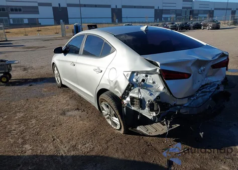 2019 Hyundai Elantra Value Edition z USA, uszkodzony, nr VIN 5NPD84LF6KH462909